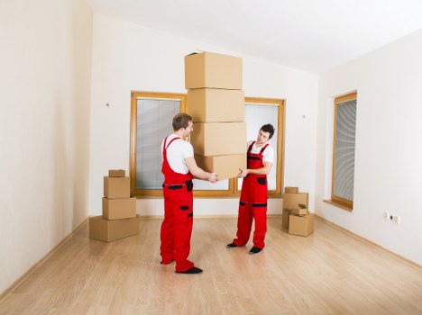 Packing and loading services for a flat move in Notting Hill