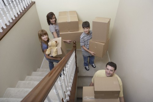 Van transport in Notting Hill for household and business items